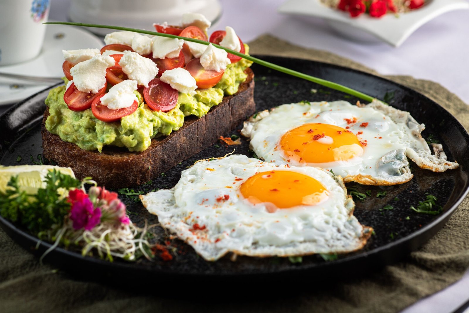 Avo Toast with Fried Egg