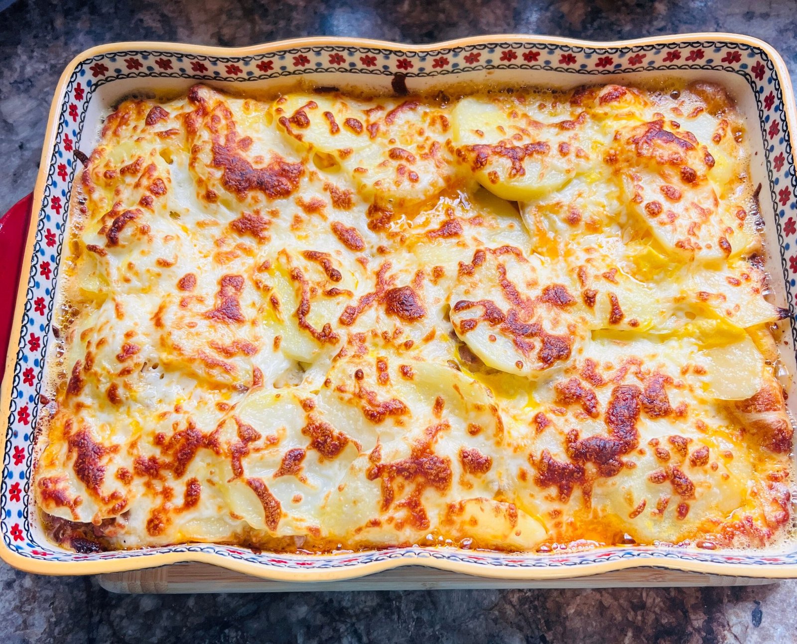 Baked Potatoes with Veggie Cottage Cheese Filling